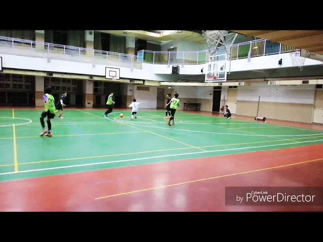 u6足球少年 vs 國小六年級生